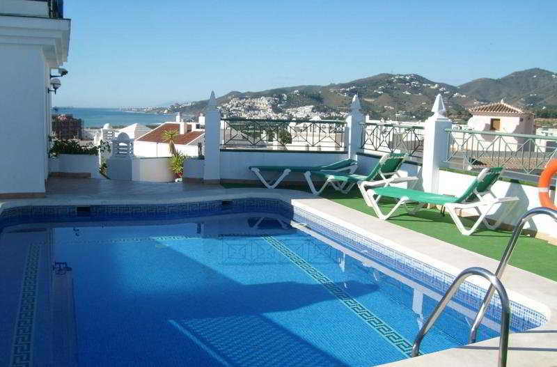 Hotel Bajamar Centro Nerja Exterior photo
