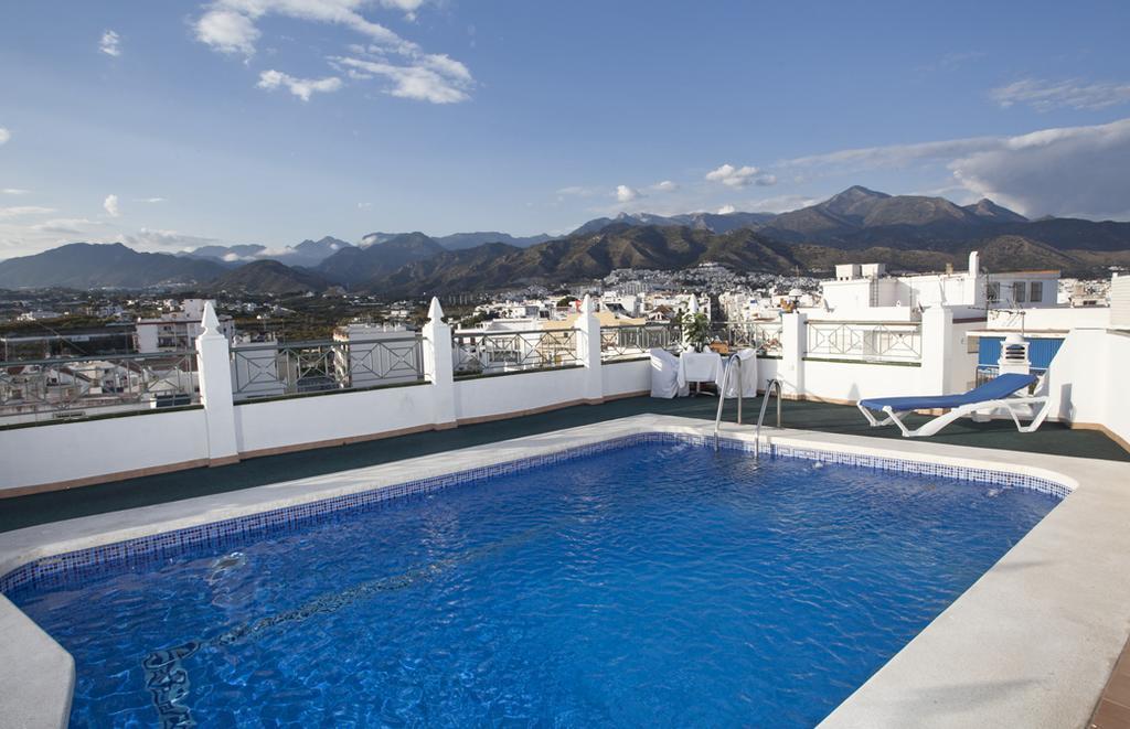 Hotel Bajamar Centro Nerja Exterior photo