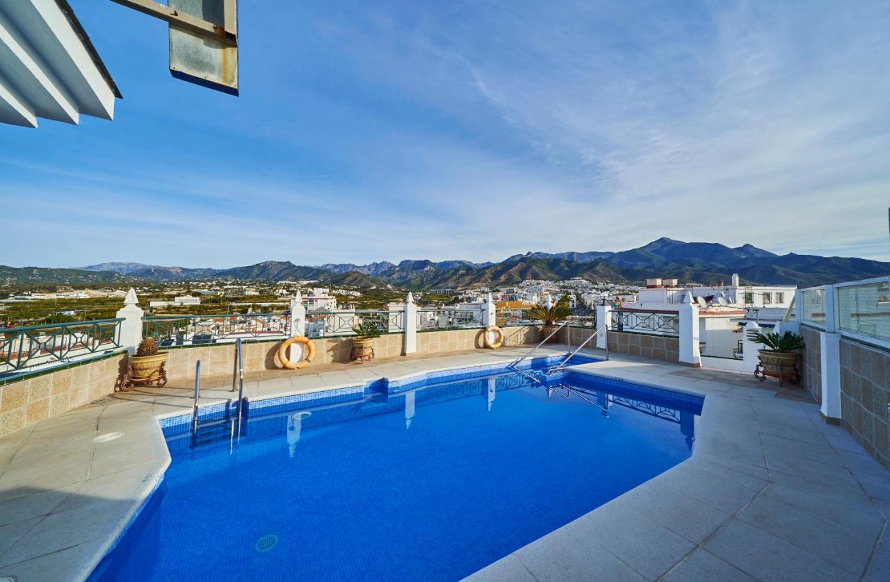 Hotel Bajamar Centro Nerja Exterior photo